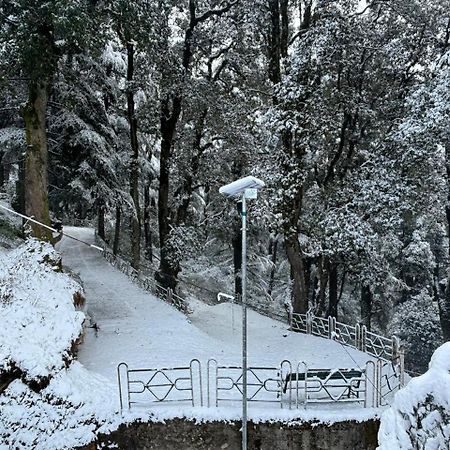 שימלה Hotel Jakhu Heights מראה חיצוני תמונה