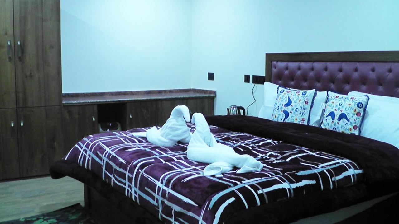 שימלה Hotel Jakhu Heights מראה חיצוני תמונה