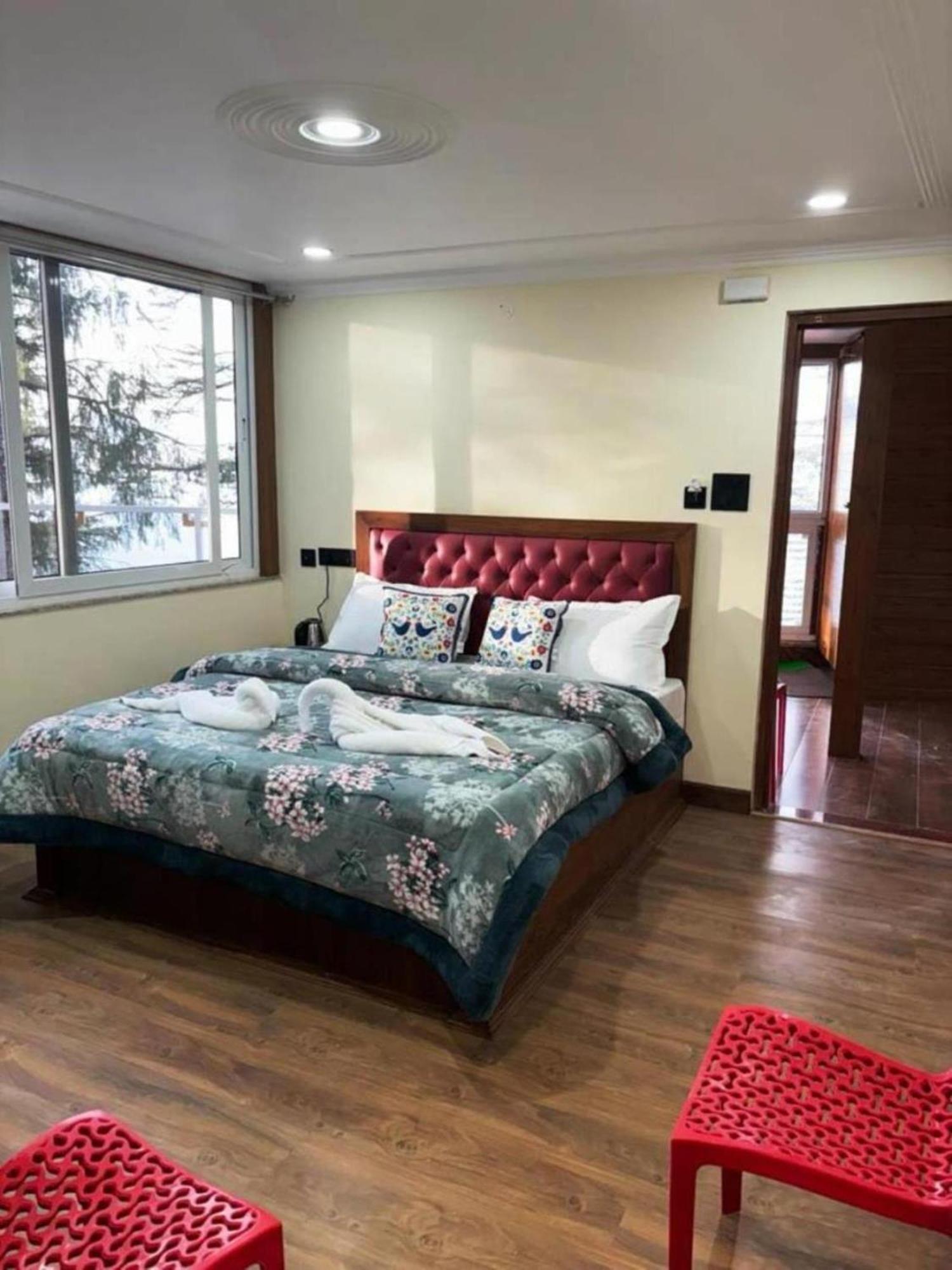 שימלה Hotel Jakhu Heights מראה חיצוני תמונה